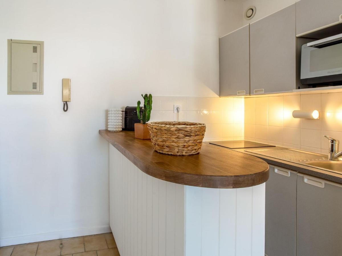Apartment Saint James-13 By Interhome Le Lavandou Bagian luar foto